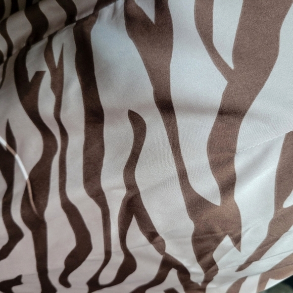 Love Tree Animal Print Dress - Picture 5 of 6